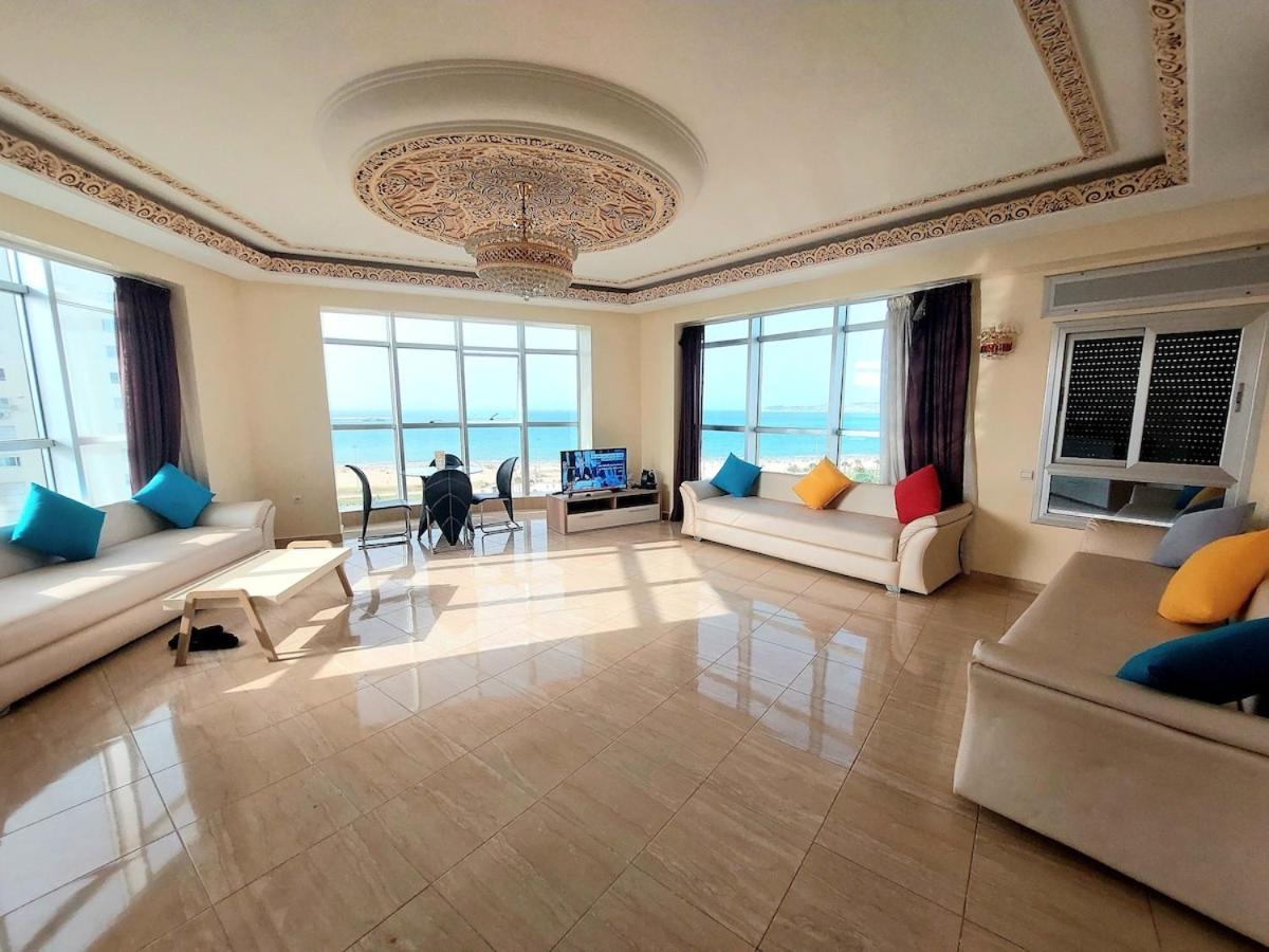 Bel Front Apartment
